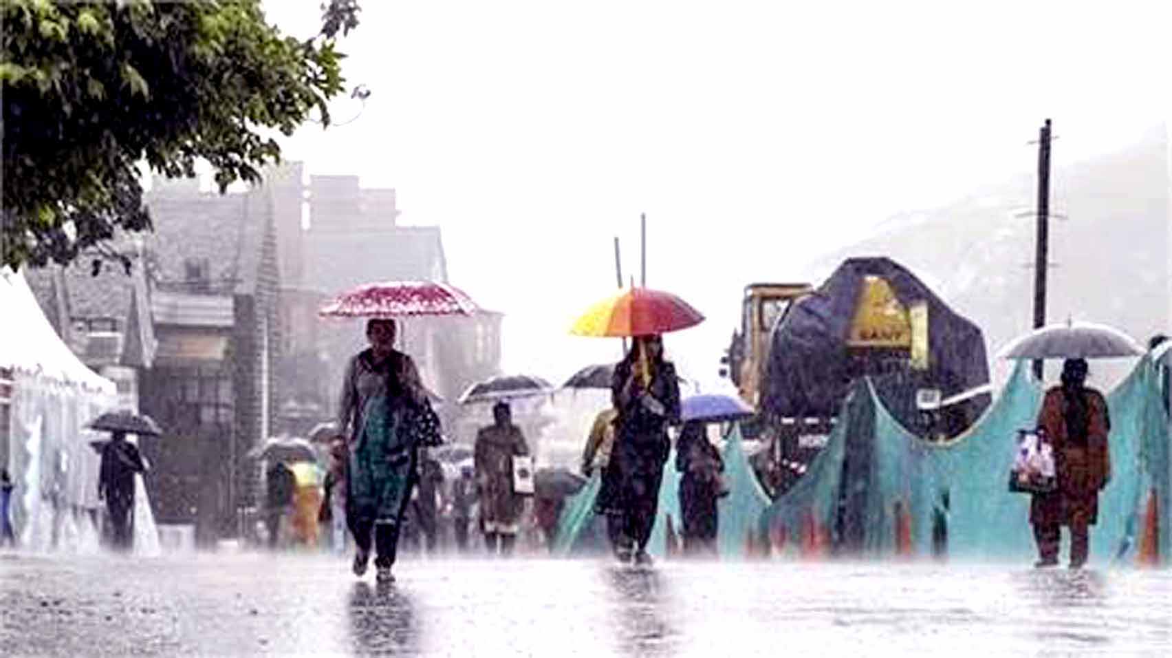 53 roads closed due to heavy rain, 'yellow alert' issued by Meteorological Department for 6 districts
